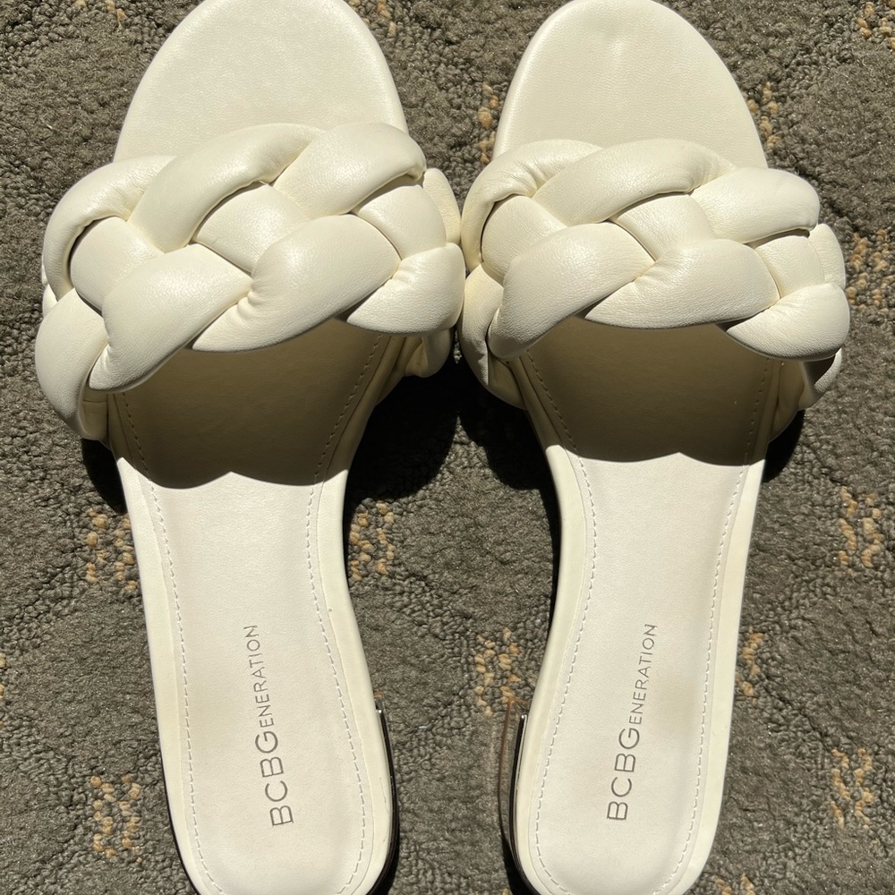 BCBG Generation (9) Woman’s Slides